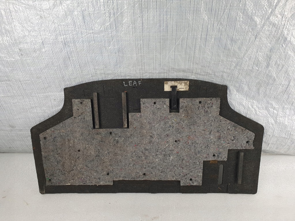 фото №6, Nissan leaf i обшивка килимок багажника