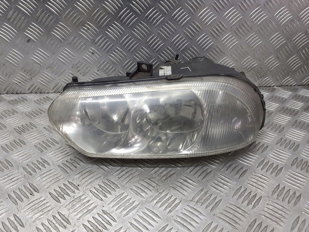 фото №7, Лампа левая передняя alfa romeo 156 europa