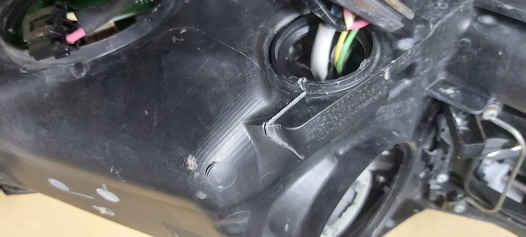 фото №10, Lexus is ii lift 220 250 лампа левая перед передняя bi ксенон