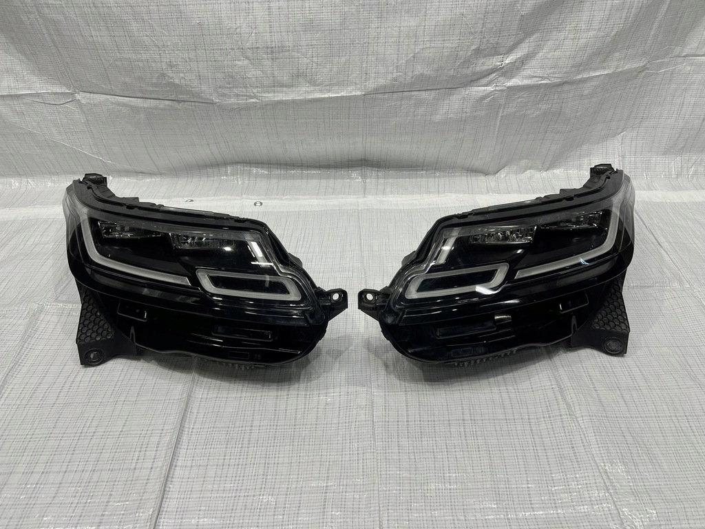 фото №11, Перед kompletny land rover velar l560