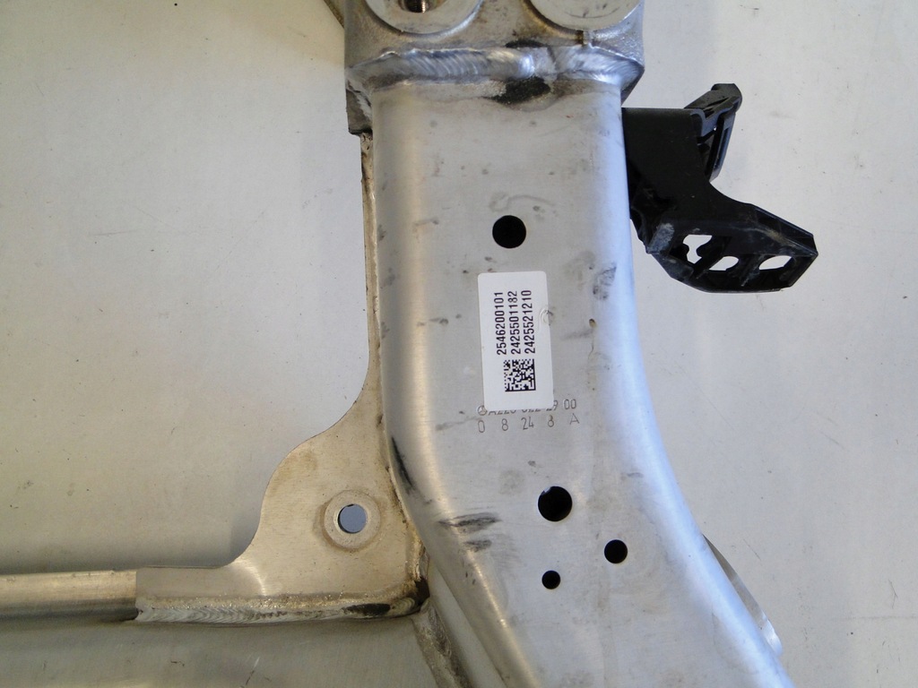 фото №14, Mercedes подрамник передний подрамник подрамник подвеска 4matic 4x4 glc 254 x254 c254