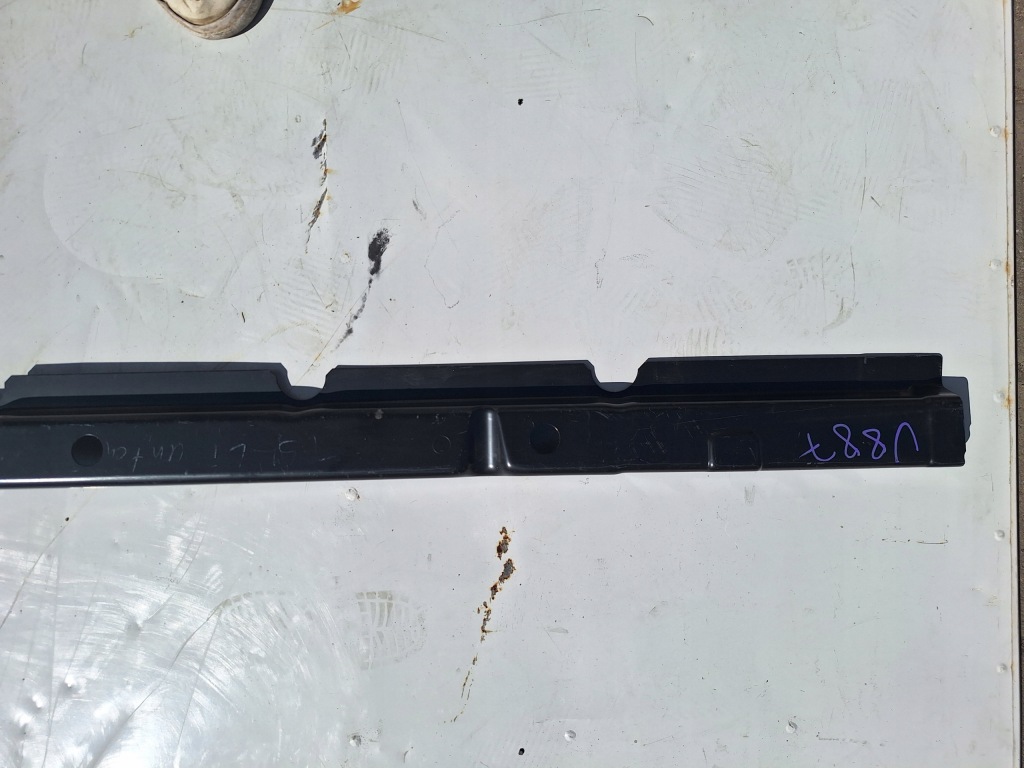 фото №6, Vw transporter t5 кронштейн задняя молдинг порог порог 7h1809341