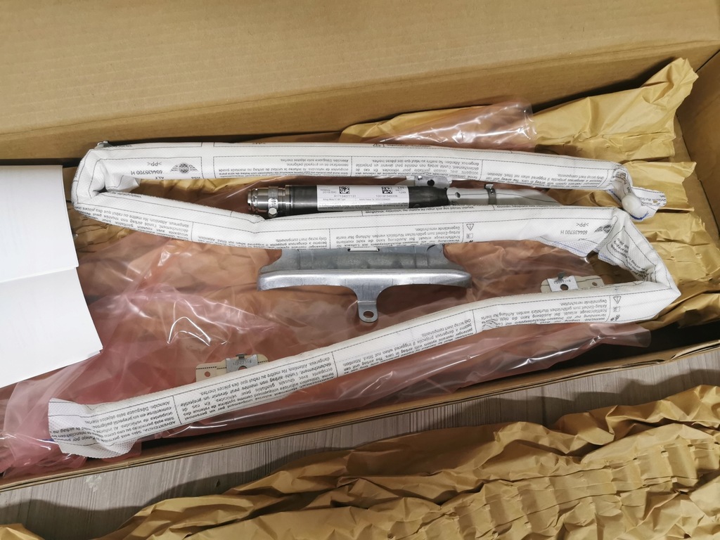 фото №1, Шторка безопасности левая mini cooper r56 новый оригинал