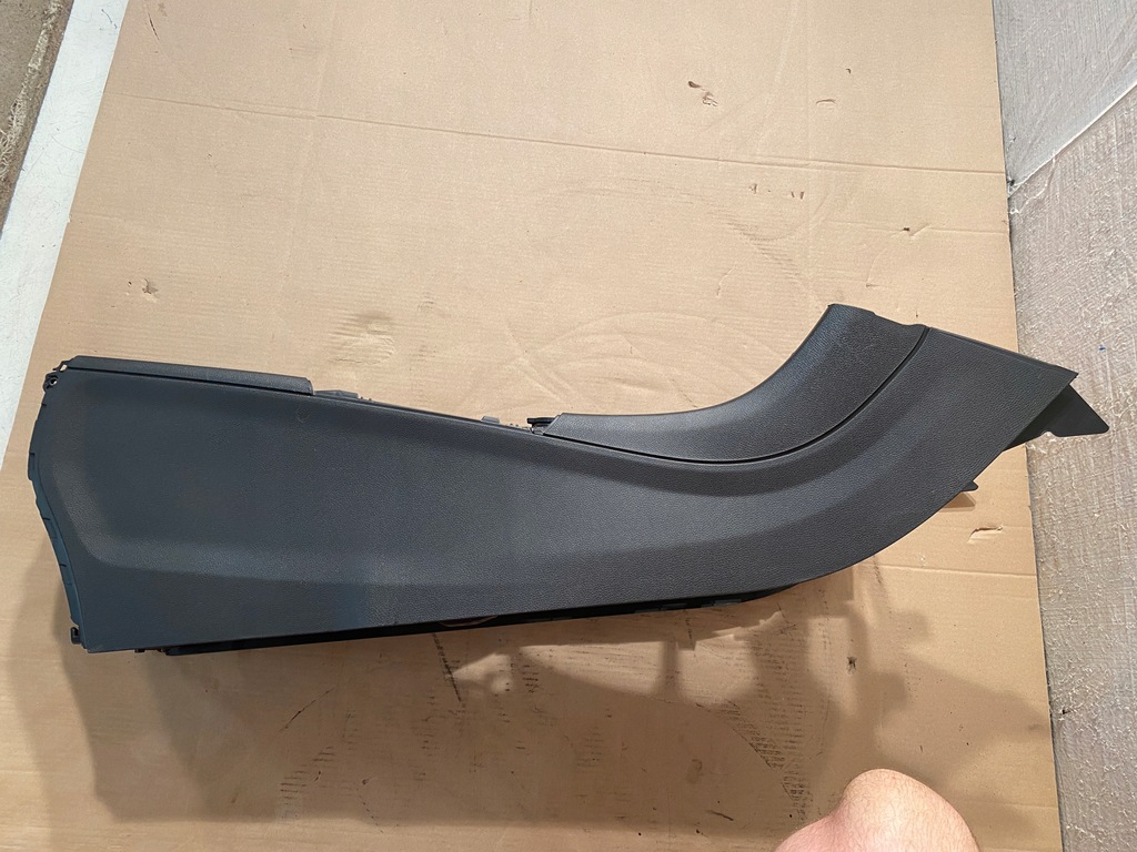 фото №8, Mercedes a-klasa w176 тунель середній панель