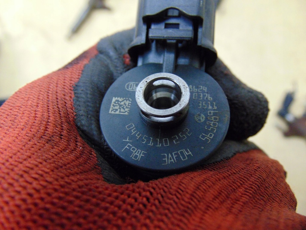 фото №12, Форсунка citroen nemo 1.4 hdi 0445110252