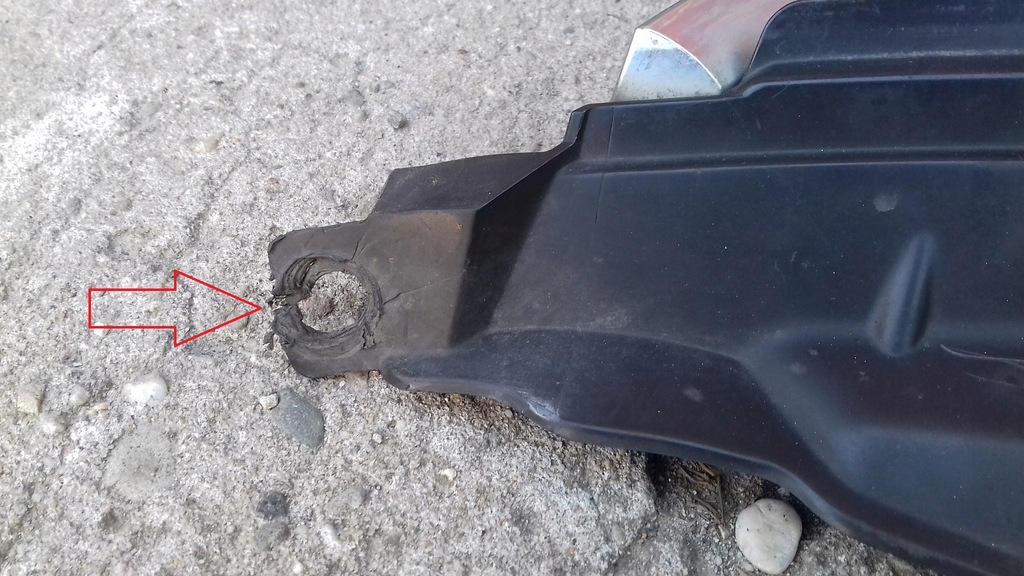 фото №5, Решітка радіатора решітка радіатора радіатора c23550711 mazda 5 i cr 05-07