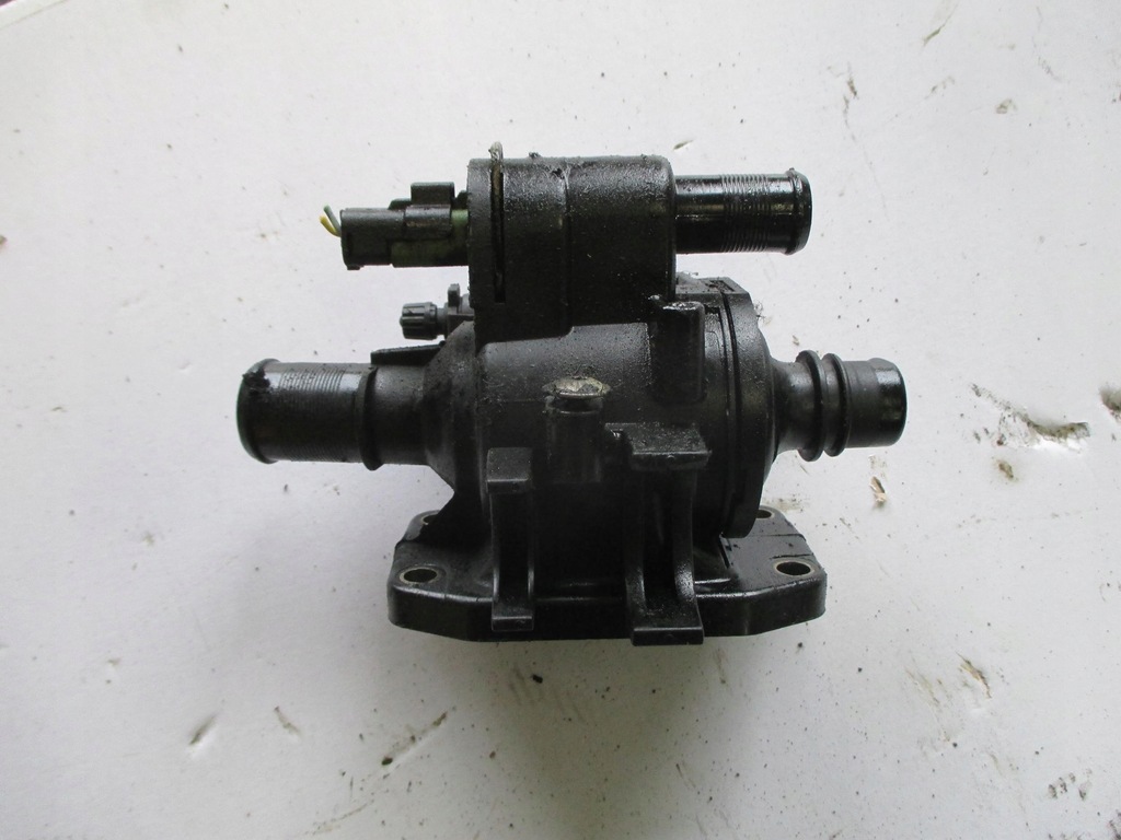 фото №1, Citroen c2 1.4 hdi 2003-2009 корпус термостата