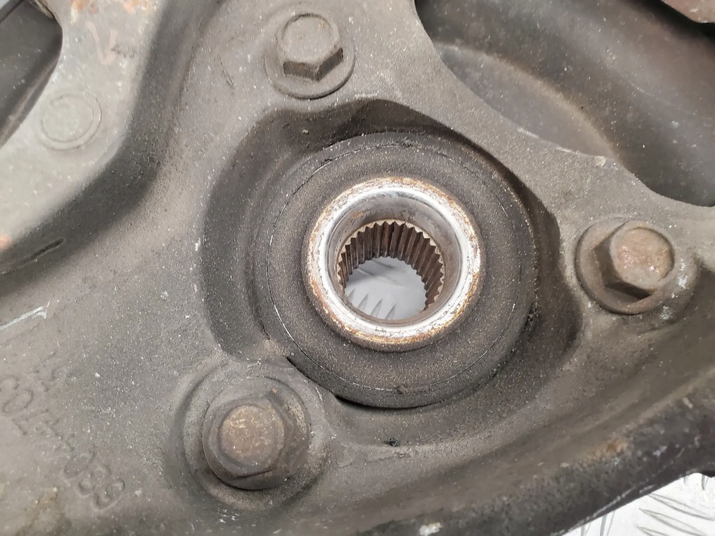 фото №6, Dodge ram 68044703 левая сторона подшипник i ступица kół