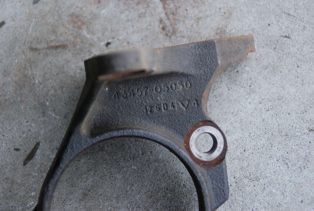 фото №5, Підпора піввісь toyota avensis t25 2.0 43457-05030