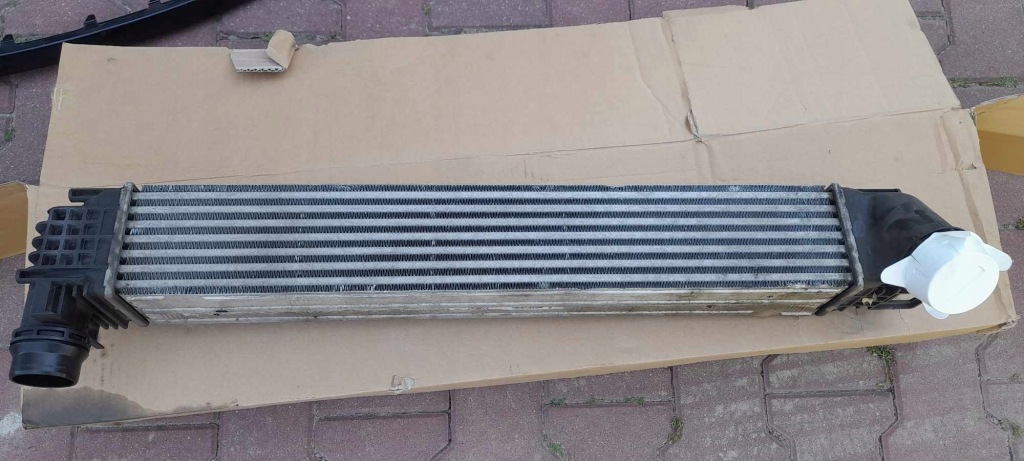 Интеркулер renault megane 3 144968999r Доставка