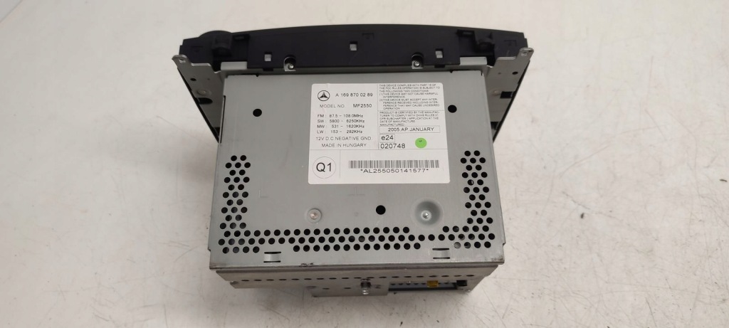 Радіо заводський mercedes w169 1,7 Київ