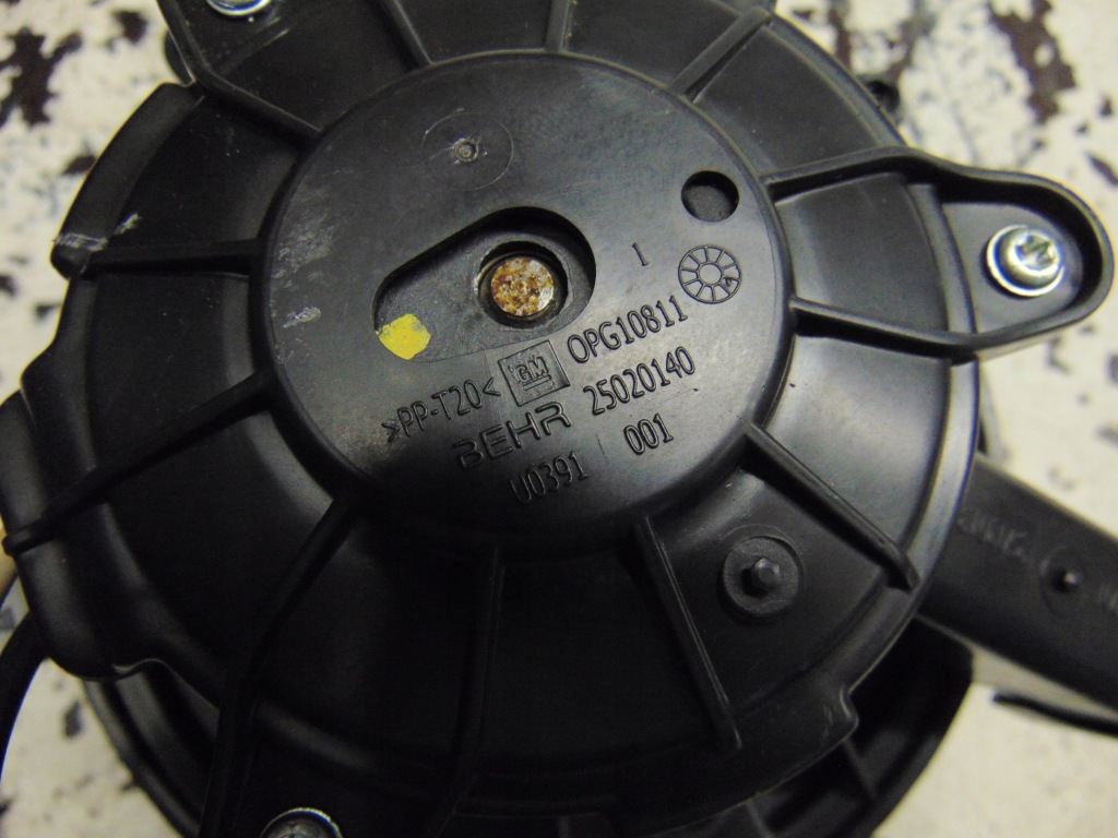 фото №7, Вентилятор воздуходувка обдув резистор opel astra iv j europa