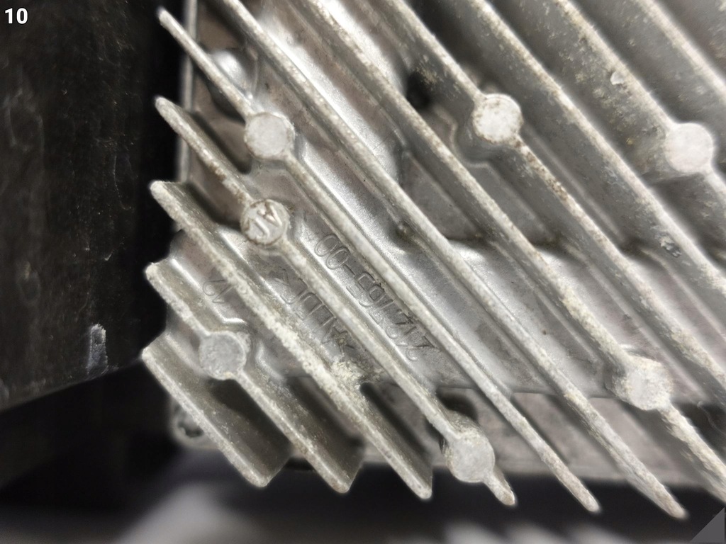 фото №11, Audi e-tron gt rs 4j3 20- лампа laser full led правая перед europa 4j3941086