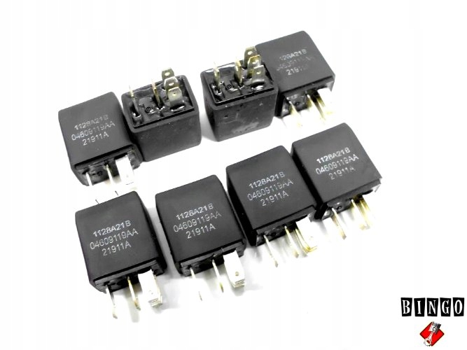 фото №10, Chrysler 300m 300c town country реле модуль