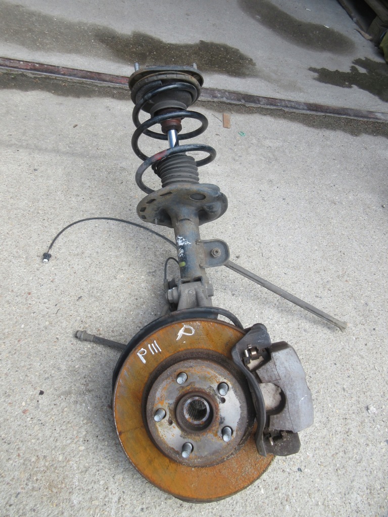 фото №1, Prius iii гібрид поворотний кулак амортизаторна стійка правий