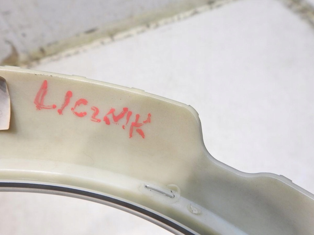 фото №3, Рамка защита спидометра mini one ii r56