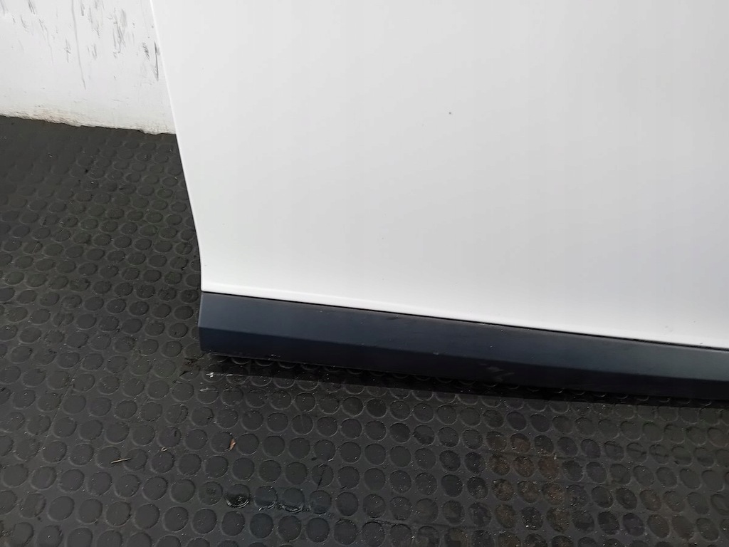 фото №12, Двері перед правий renault megane iii ov369 хетчбек