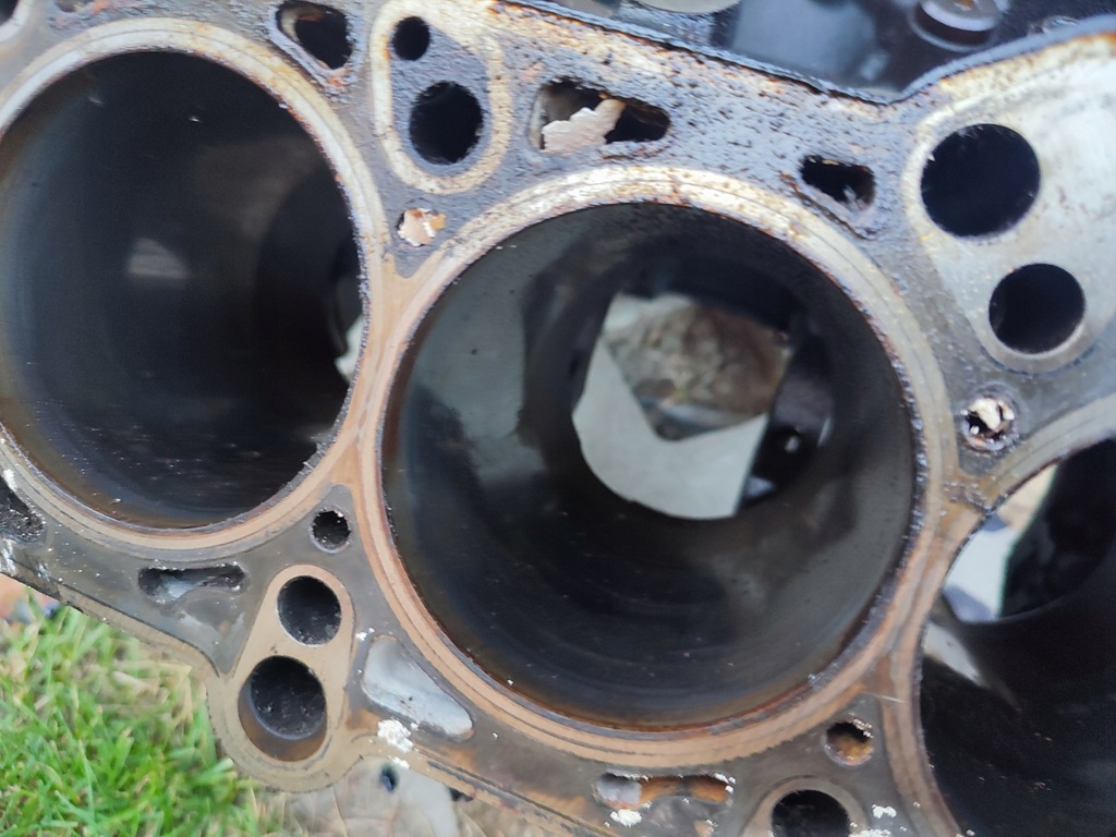 фото №5, Блок двигателя audi 2.8 v6 078103021ae