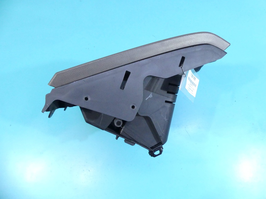 фото №8, Бардачок пассажира lancia thema ii 11-14 europa