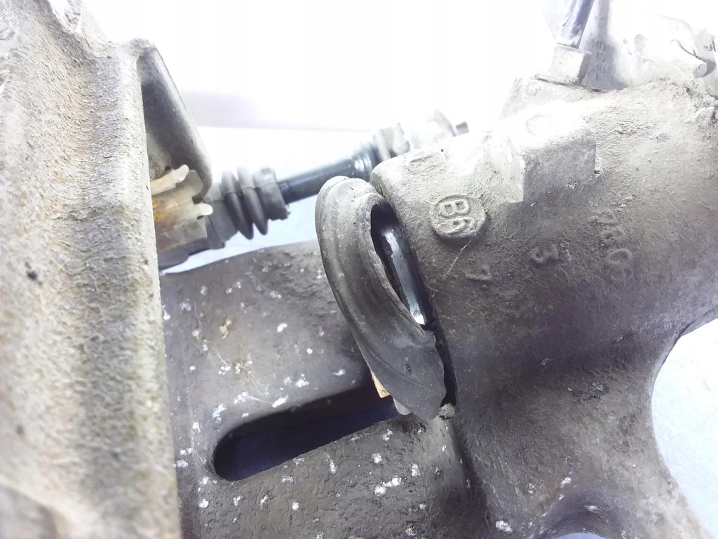 фото №6, Vw phaeton супорт скоба задня правий