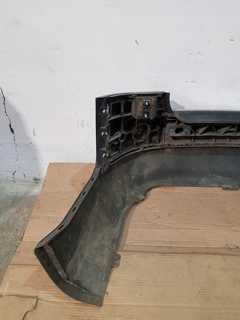 фото №8, Бампер задний audi a4 b6 код лакокрасочного покрытия ly9b