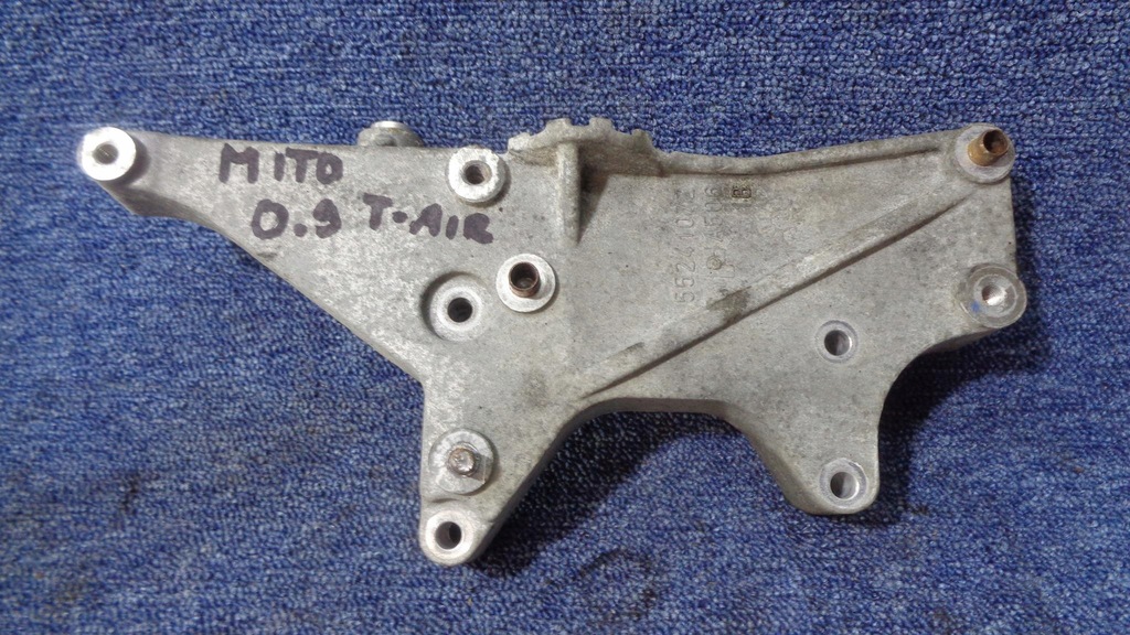 фото №1, Кронштейн двигателя 55241072 alfa romeo mito 0.9 t-air