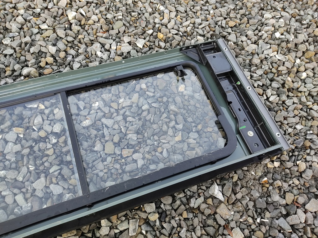 фото №8, Рамка nadstawka ліва задня задня крила лівий скло defender 1999-2014