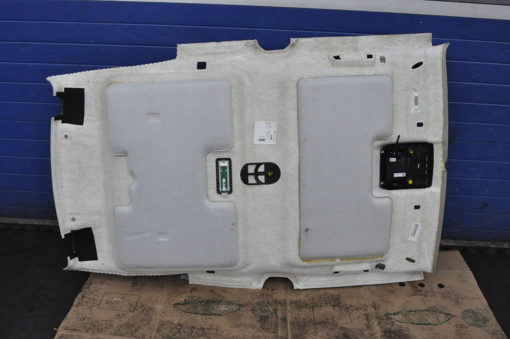 фото №10, Bmw i3 потолок крыша