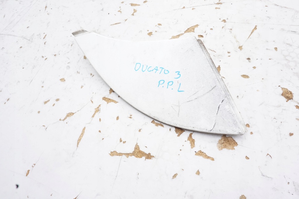 фото №1, Заглушка лампы правый перед fiat ducato 3 iii