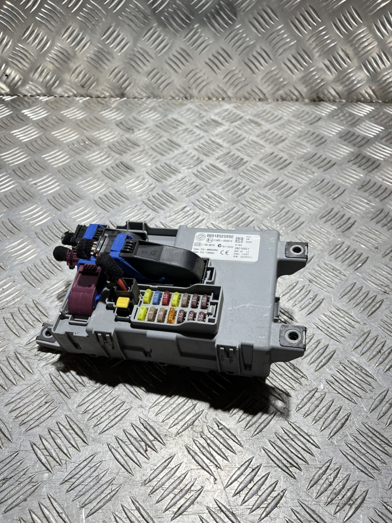 Купить Коробка предохранителей модуль bsi fiat 500 3d 07- 00518525990