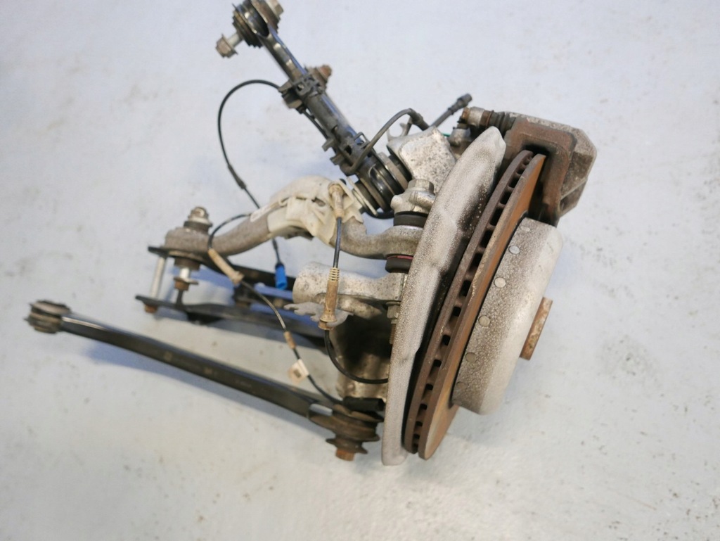 фото №1, Bmw g30 поворотний кулак ступиця ліва важіль задня комплект