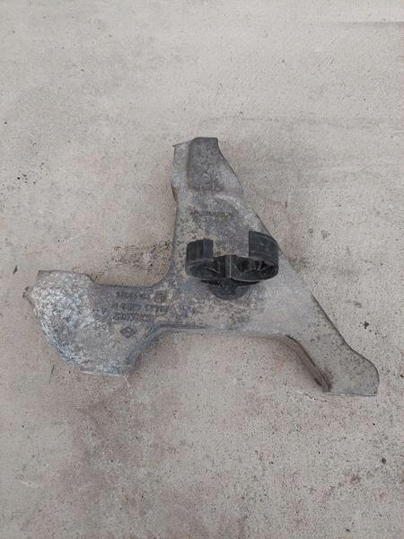 фото №1, Trafic iii vivaro b 2.0 dci кронштейн кронштейн двигателя