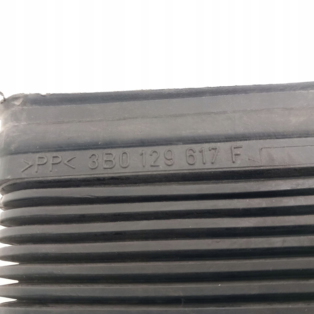 2008 skoda superb b5 3u труба впускной 3b0129617f в Украине