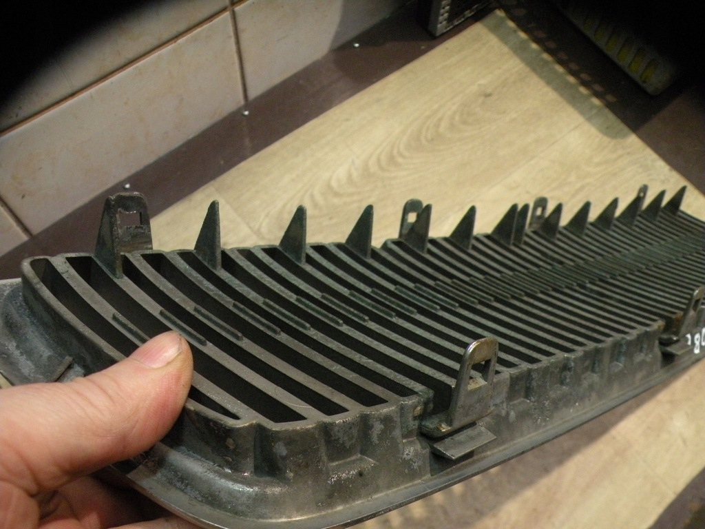 фото №7, Volvo s80 98-03 решітка радіатора решітка радіатора