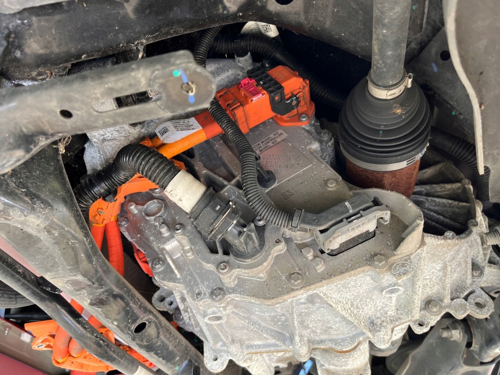 Tesla model 3 двигун задній model 3d7 awd 4x4 performance Доставка