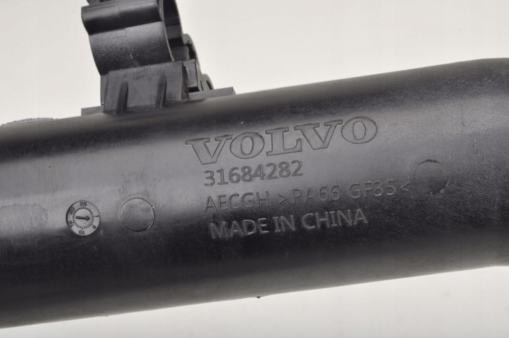 фото №8, Volvo xc60 ii 2.0 b5 труба воздухозаборник воздуха 31684282