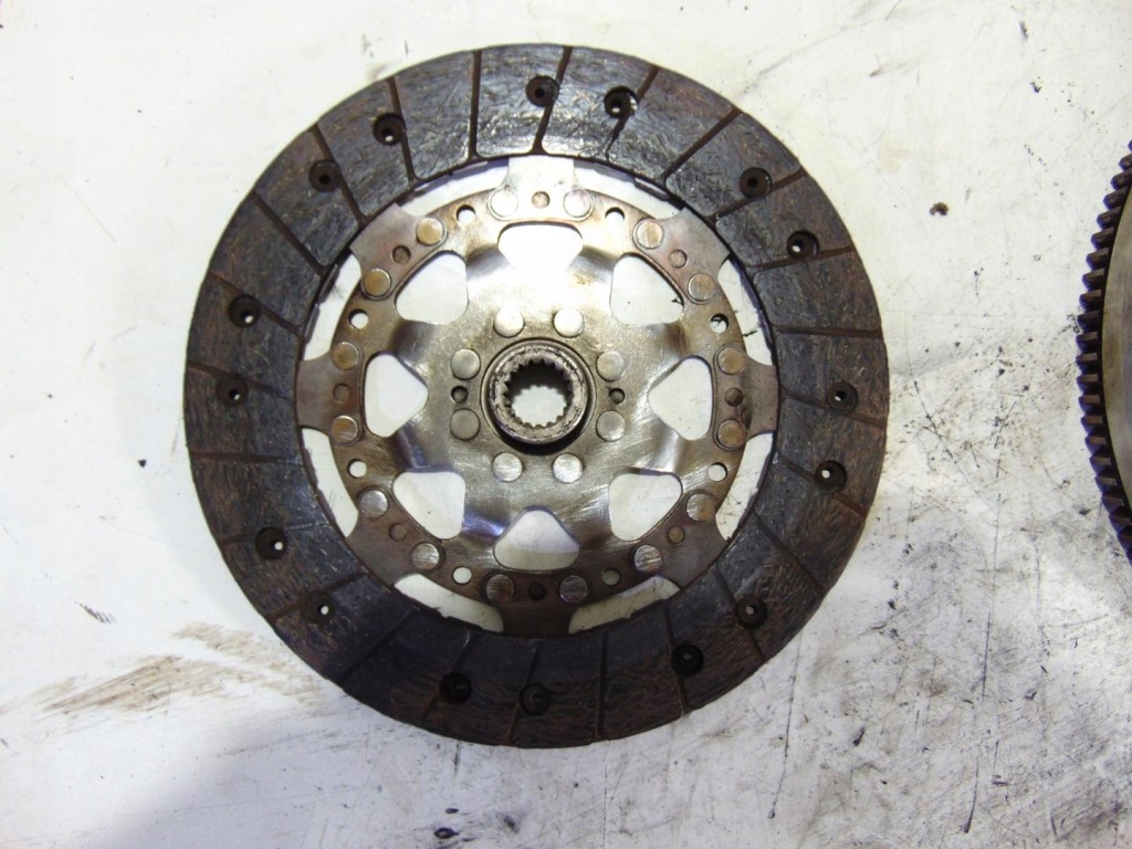 фото №8, Сцепление колесо двухмассовый 3008 508 5008 i 1.6 hdi