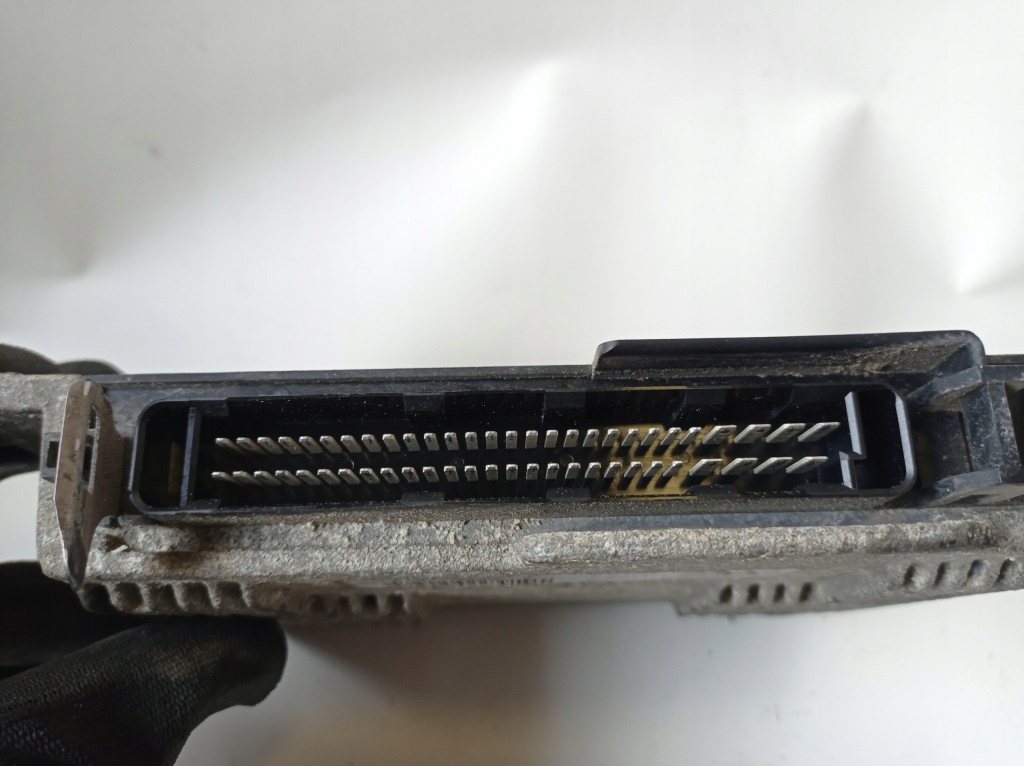 фото №3, Бортовой компьютер renault laguna 2.0 7700102295