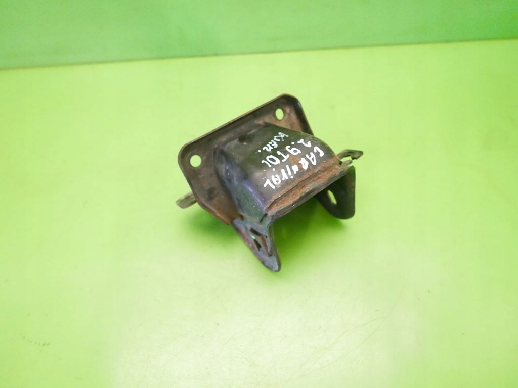 фото №7, Кронштейн кронштейн двигателя kia carnival i 2.9tdi 99-01