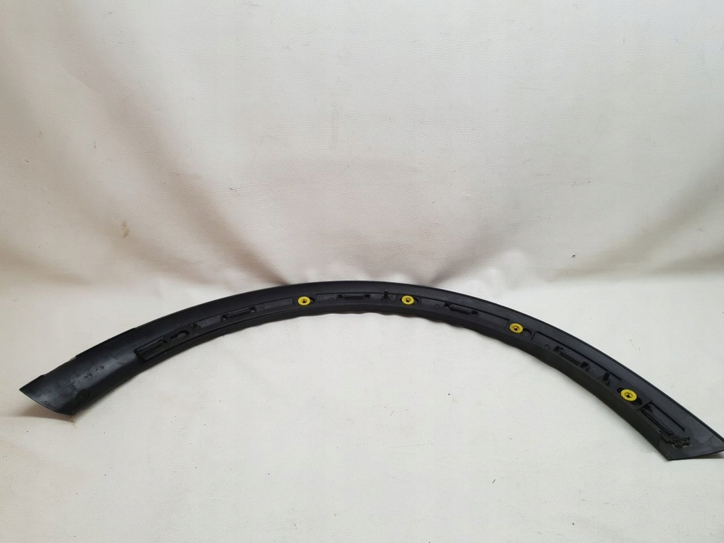 фото №9, Volvo c30 молдинг na крыло левый задняя 31283136