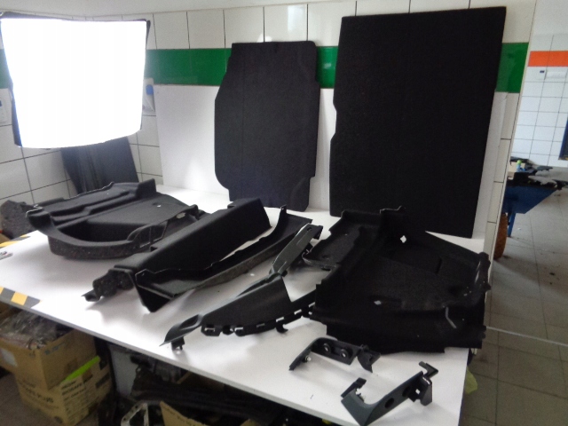 фото №1, Пол обшивки багажника bmw serii 1 f40 2019-