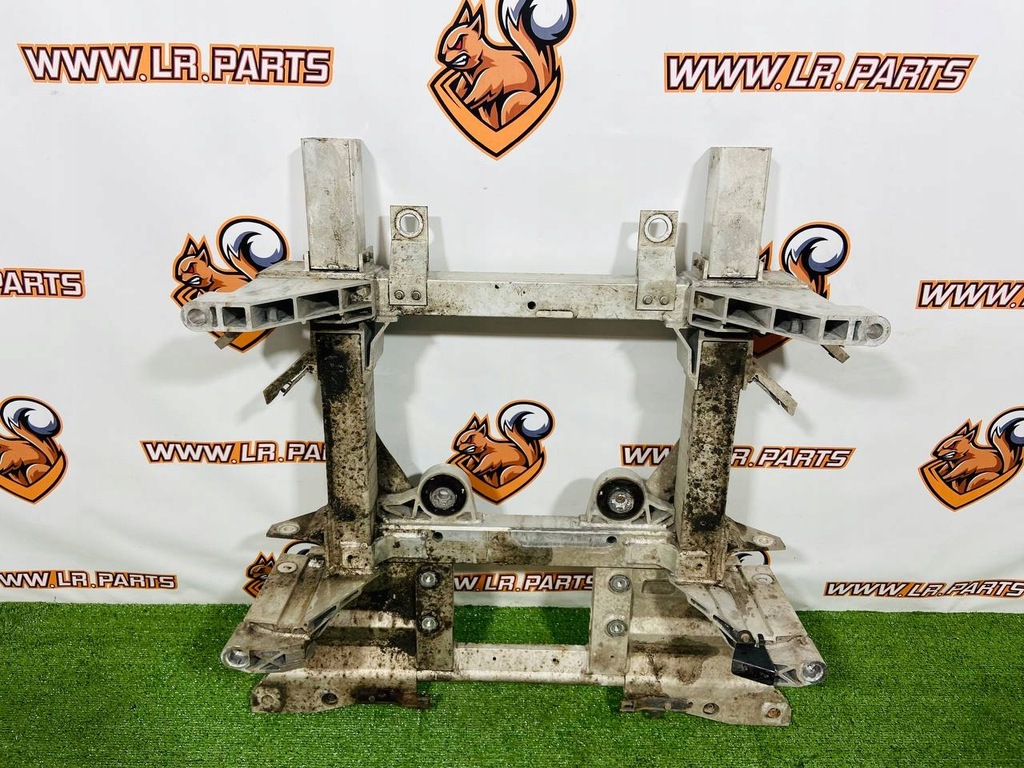 фото №10, Балка подрамник подвеска перед jaguar i-pace x590 j9d3-5c145-ad