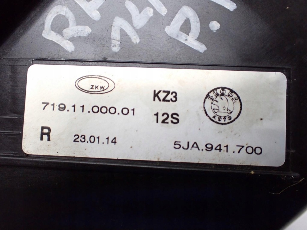 фото №6, Протитуманна фара правий оригінал 5ja941700 skoda rapid 14r