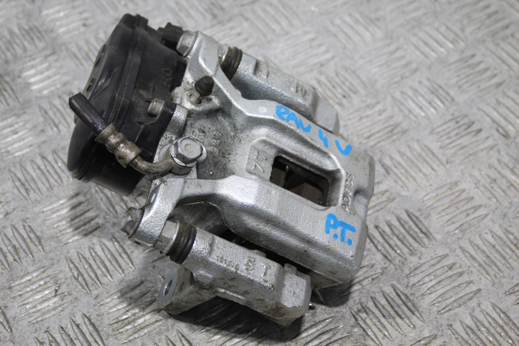 фото №1, Суппорт тормозной правый задняя toyota rav4 v 5