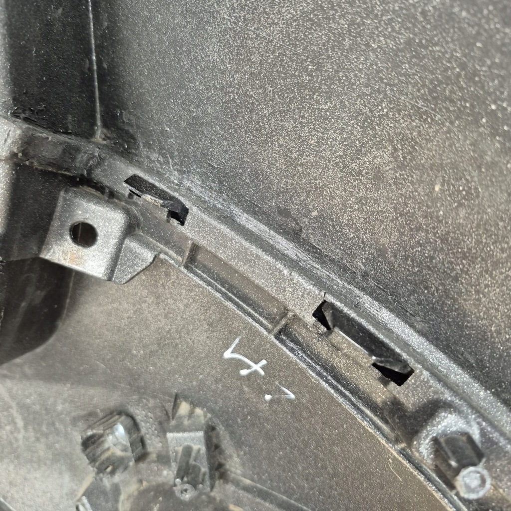 фото №9, Kia sportage 5 v 21- бампер задня задній pdc