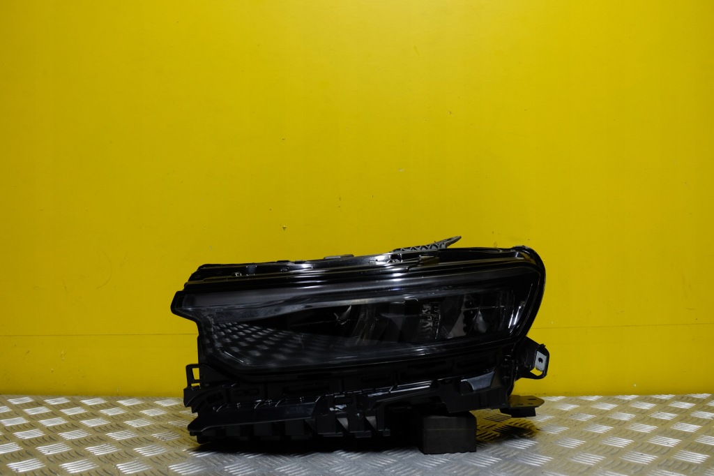 Купить Jeep grand cherokee 2021- фара фара full led base америка