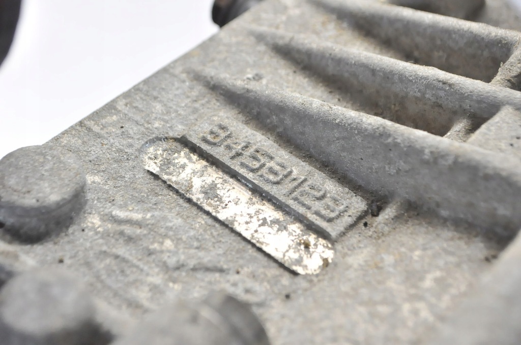 Aston martin vantage 2010r 4.7 v8 313kw 426km коробка передач 6g33-7002-bh 99tys k с Разборки