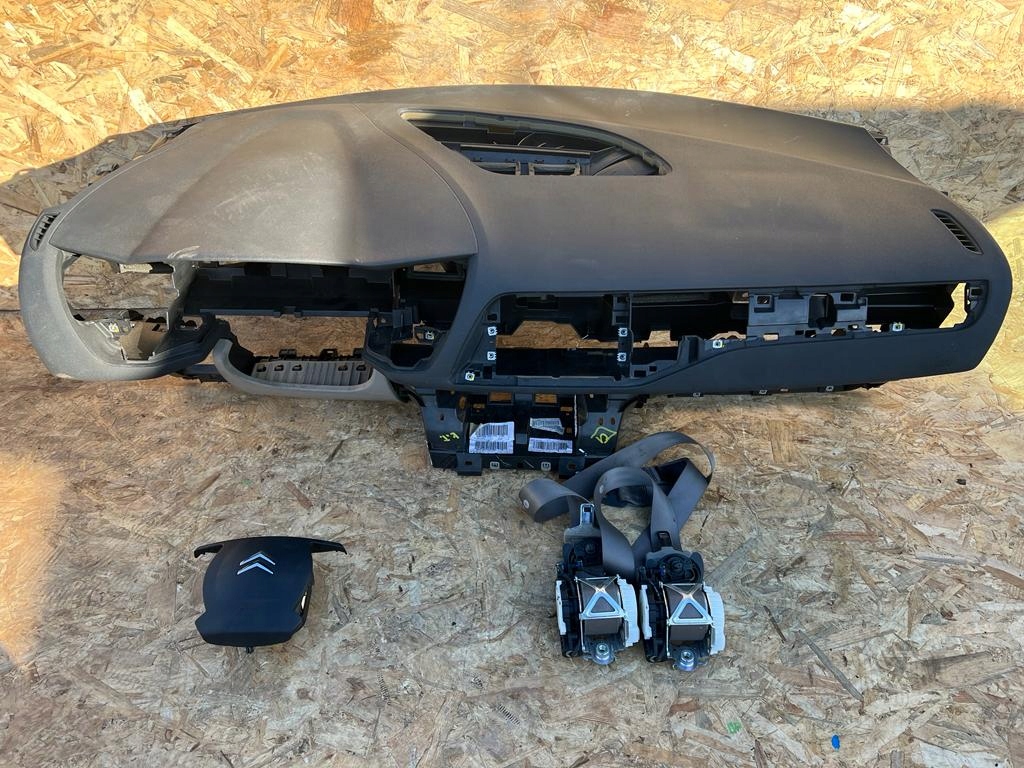 фото №1, Citroen c5 ii x7 приборная панель подушки безопасности ремни