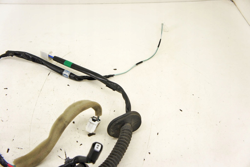 фото №5, Lh036 suzuki swift vi mk8 джгут двері правий задня