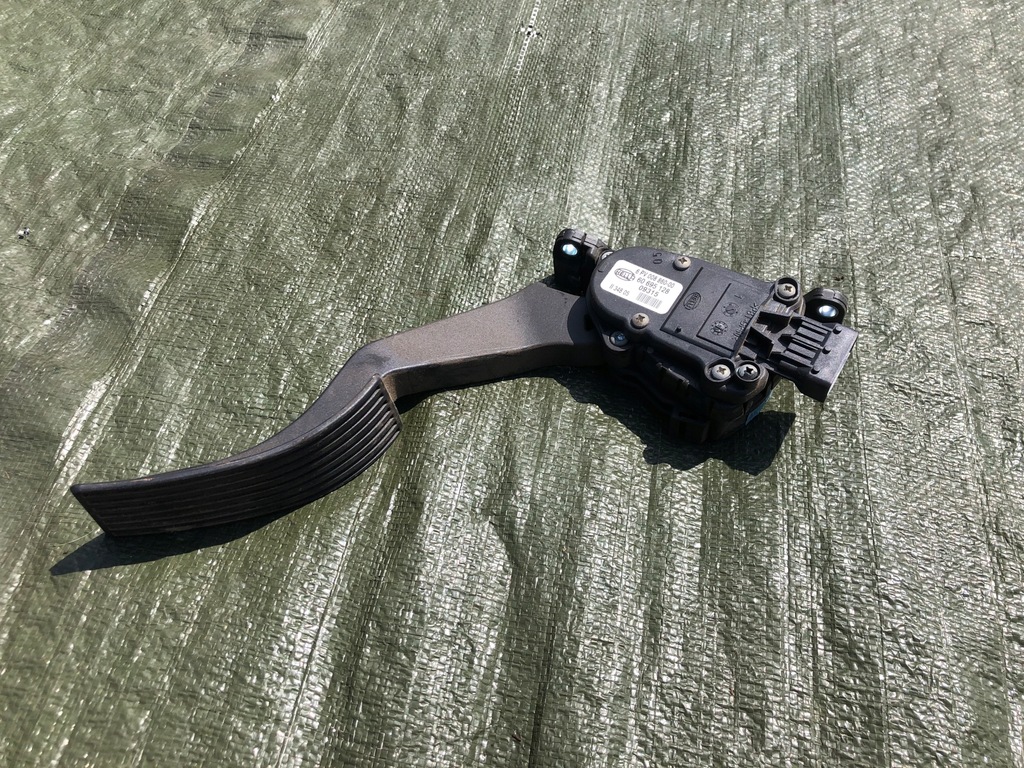 фото №1, Alfa romeo 159 потенциометр педаль газа 60695128